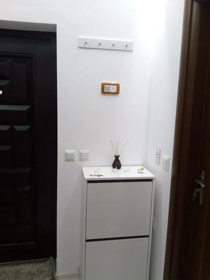 Apartment Silvi Varna 0*,